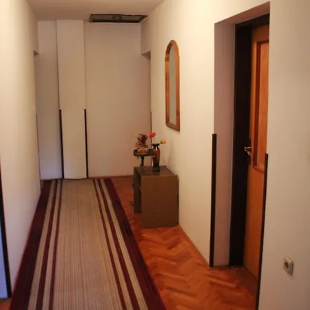 Pansion Boston Motel 3*